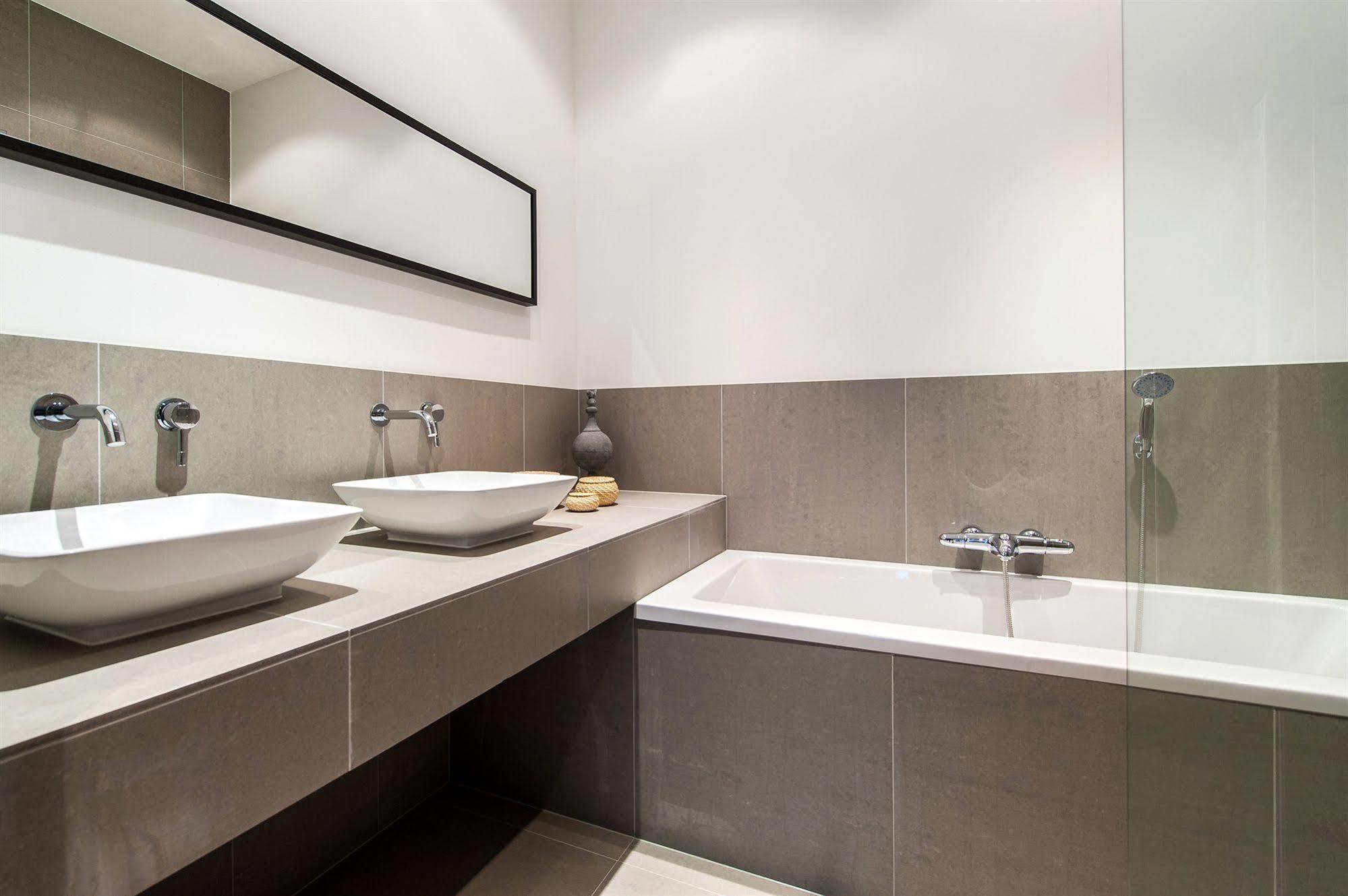 Short Stay Group Tropen Serviced Apartments Amsterdam Exterior photo