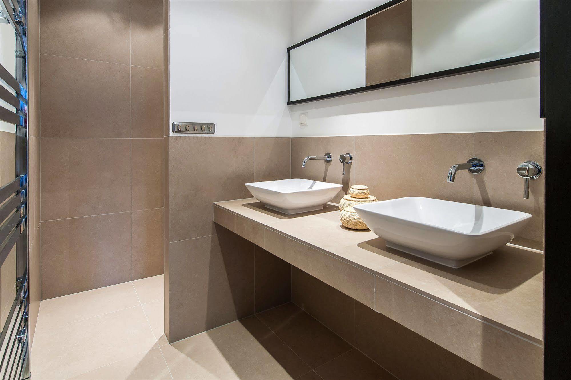 Short Stay Group Tropen Serviced Apartments Amsterdam Exterior photo
